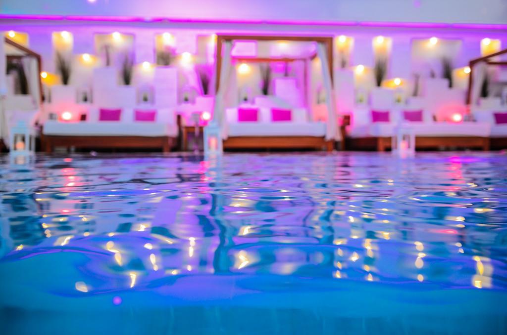 קהיר Sun City Hotel - The Gabriel מראה חיצוני תמונה The pool at the hotel